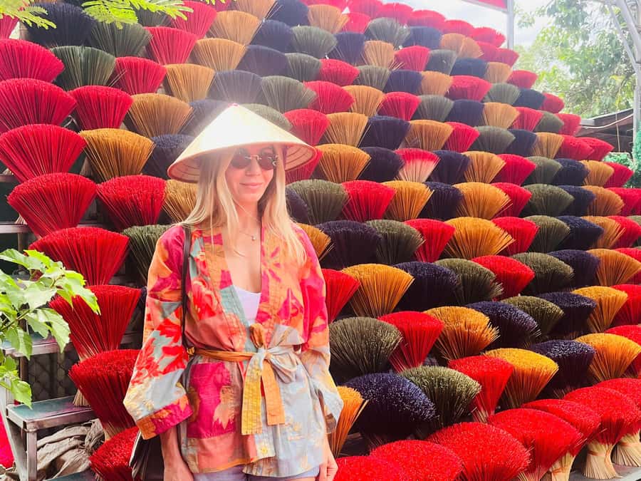Hanoi: Incense Village, Hat, Lacquer Tour & City Highlights - Quick points to know