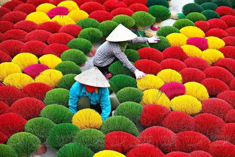Hanoi Incense Village Tour & Traditional Crafts All Included - Who will enjoy this tour most