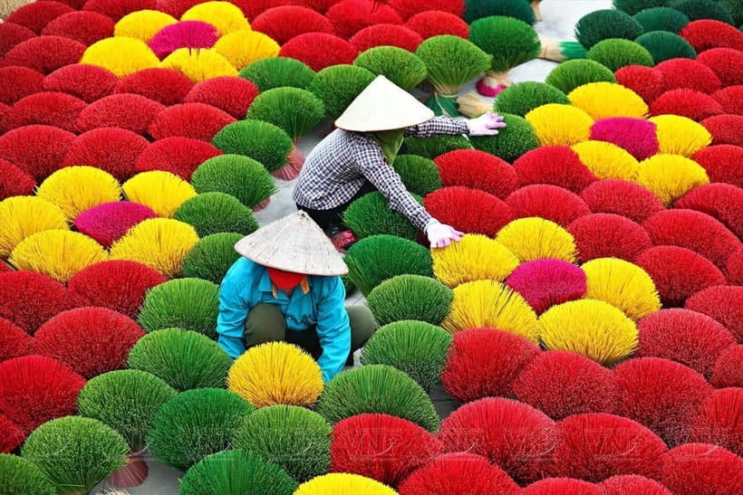 Hanoi Incense Village Tour & Traditional Crafts All Included - Choosing between the half-day and full-day routes