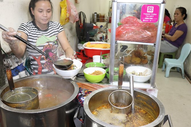 HANOI INCREDIBLE STREET FOODIE TOUR (Enjoy traditional Cuisine as the local) - Booking timing and cancellation terms