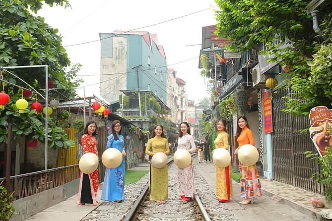Hanoi Instagram Tour: The Most Scenic Spots - Starting at Hanoi Train Street