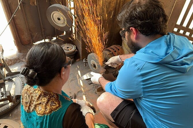 Hanoi Knife-Making Class:Join the Legacy in Blacksmith's Workshop - Key Things to Know Before You Book