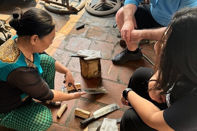 Hanoi Knife-Making Class:Join the Legacy in Blacksmith's Workshop - The Handle Adds a Personal Touch