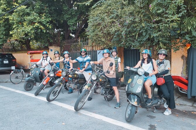 Hanoi Motorbike Tour: Hanoi HIGHTLIGHTS & HIDDEN GEMS - Finding the Train Street viewing point