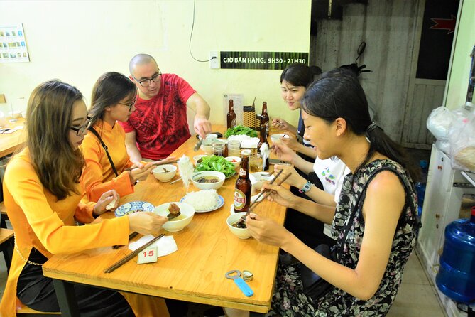 Hanoi Motorbike Tour Led By Women: Hanoi Motorbike Food Tours - Train Street and the railway neighborhood