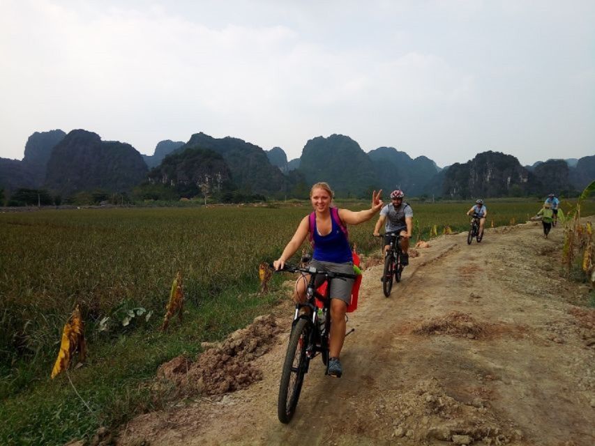 Hanoi: Ninh Binh, Bai Dinh/Hoa Lu, Trang An, & Mua Cave Tour - Trang An by wooden sampan