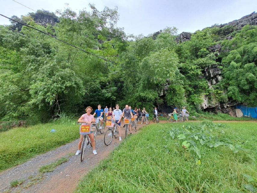 Hanoi: Ninh Binh, Hoa Lu, Tam Coc and Mua Cave Day Trip - What to pack for this particular route