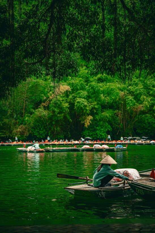 Hanoi: Ninh Binh, Tam Coc, Mua Cave & Hoa Lu with cycling - Tam Coc by boat, the calm center of the day