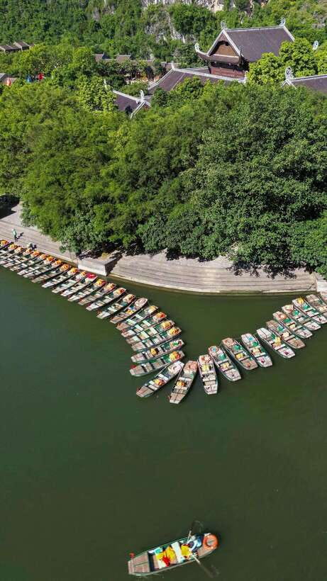 Hanoi:Ninh Binh-Trang An-Mua Cave-Hoa Lu&Cycling BEST SELLER - Who should book this Ninh Binh tour