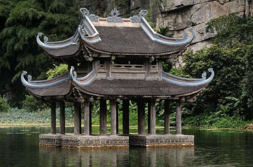 Hanoi:Ninh Binh-Trang An-Mua Cave-Hoa Lu&Cycling BEST SELLER - Hoa Lu, Vietnam’s first capital