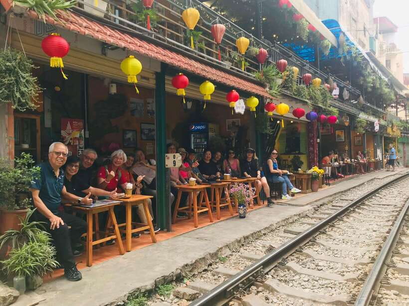 Hanoi: Old Quarter Street Food Tour with 12+ Tastings - Key points at a glance