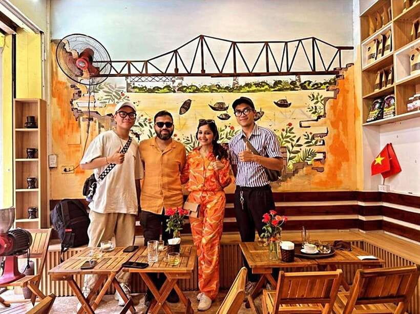 Hanoi: Old Quarter Street Food Tour with 12+ Tastings - Who should book this food walk?