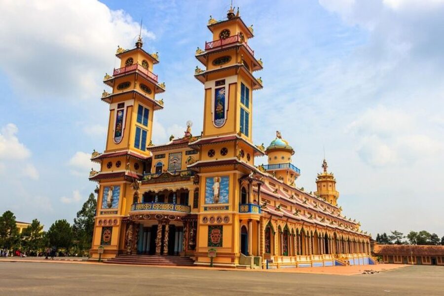 Hanoi: Private custom tour with a local guide - What is included, and what you pay separately