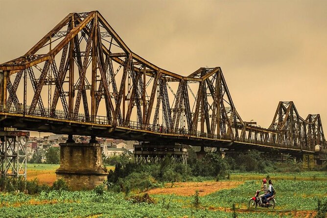 Hanoi Private Day Tour: Hidden Gems, Hoa Lo Prison, Train Street - Vietnam Museum of Ethnology
