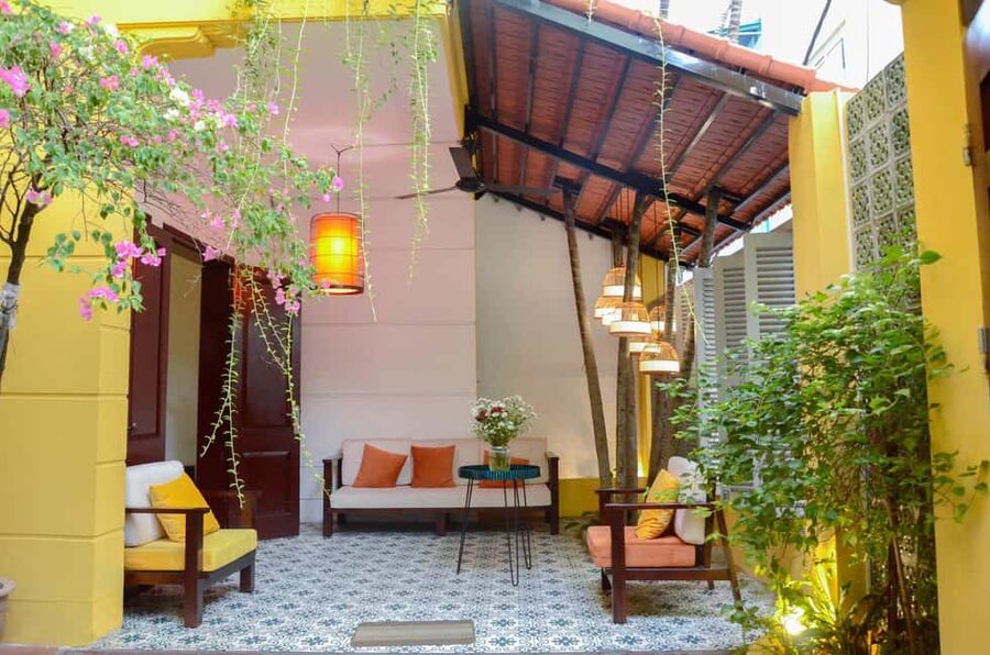 Hanoi: Rose Kitchen: Pho/Bun Cha/Nem+ Free Egg/ Salt Coffee - Ending with egg, coconut, salt, or drip coffee