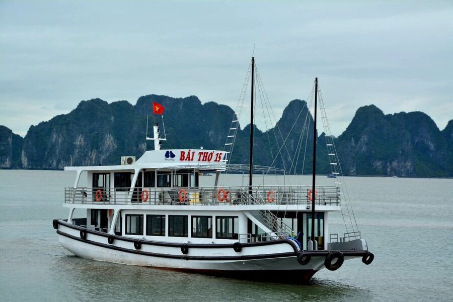 Hanoi: Roundtrip Halong Bay Islands, Caves, Kayaking & Lunch - The Hanoi to Tuan Chau transfer