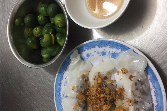 Hanoi Street Food + Night Life Tour - Meeting at 78a Tran Nhat Duat Street