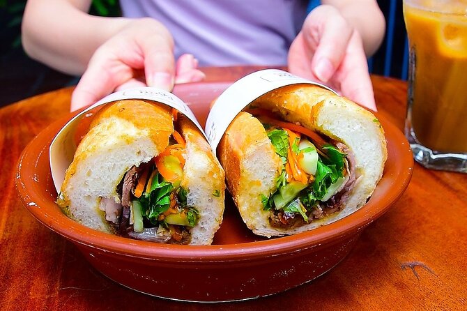 Hanoi street food tour (Private tour) - Ta Hien Street, Hanoi’s famous beer street