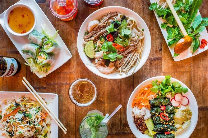 Hanoi street food tour (small group) - Pho cuon, a fresh twist on pho