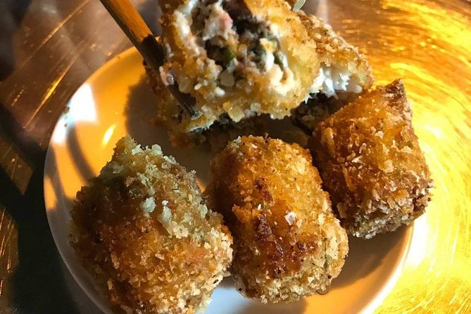 Hanoi Street Food Walking Tour - The walking, timing, and group size