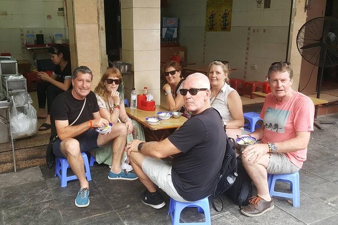 Hanoi Street Food Walking Tour - Starting at 6 pm in the Old Quarter
