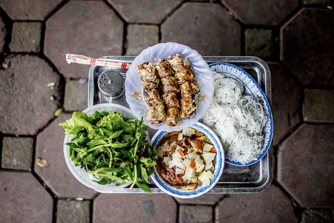 Hanoi Vegan Street Food Tour and Train Street - Why This Vegan Food Tour Works in Hanoi