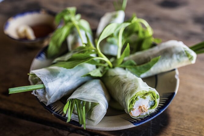 Hanoi Vegan Street Food Tour and Train Street - Stop Three: Mien Tron Chay in the Old Quarter