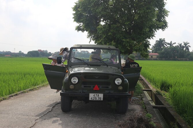 Hanoi Vespa Tours: Hanoi Countryside Vintage Vespa Tours - Following the river toward Dong Anh