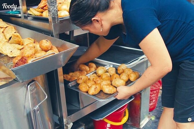 Hanoi Walking Street Food Tour with Train-Street Visit - Starting at 38 Bat Su Street in Hanoi’s Old Quarter