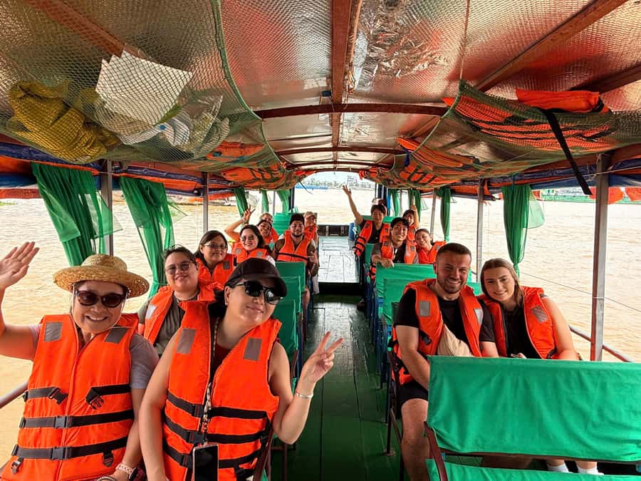 HCM: Authentic Mekong Delta - Boat, TukTuk, Khot Cake Making - Key points to know before booking