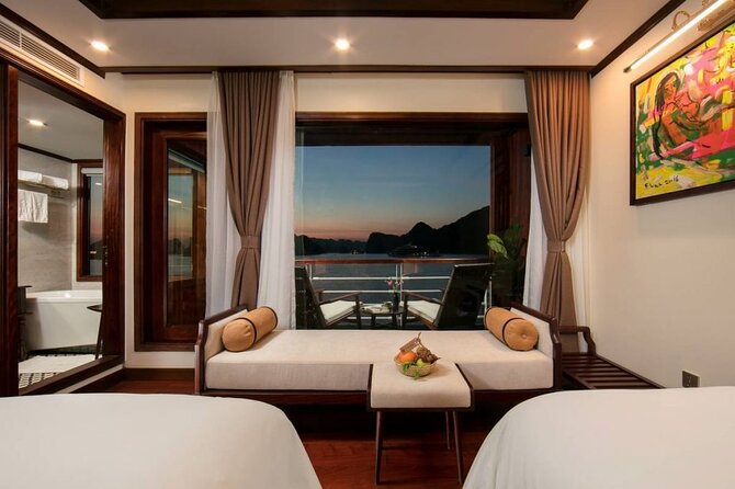 Heritage Cruises Best Luxury Cruise to Halong and Lan Ha Bay 2D1N - Day two: Vovinam, bamboo boat, and the Dark and Bright Cave