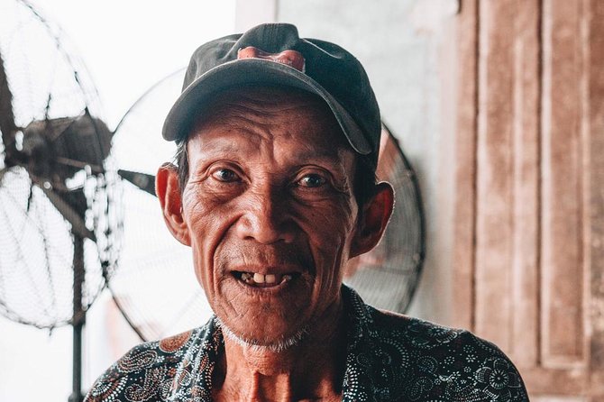Hidden Gems of Old Hoi An - Seeing bean sprouts and small-scale food work