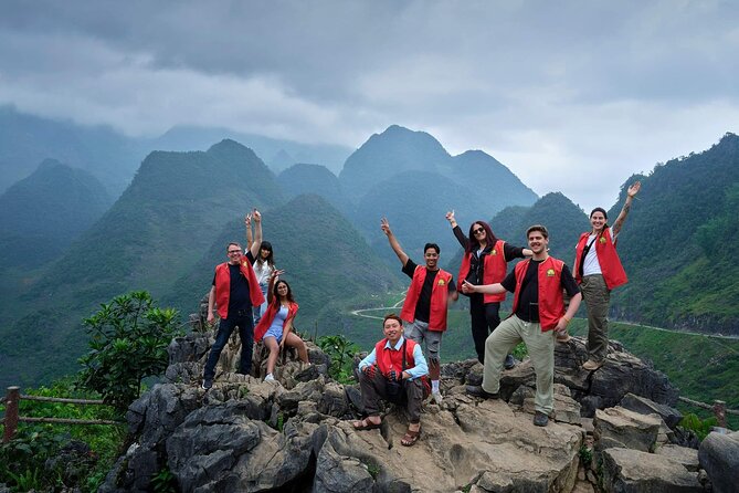 High Quality Motorcycle Dirt Bike 3 Days Tour + Private Room - Day two: Ma Pi Leng, Nho Que River, and Meo Vac