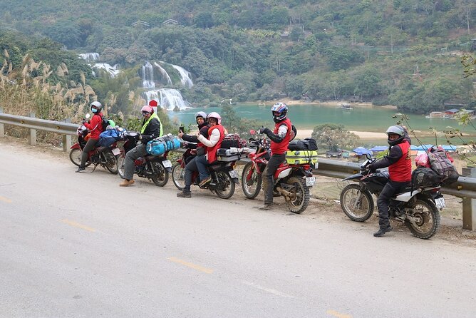 High Quality Small Group With Easy Riders 3 Day + Private Room - Day one: Quan Ba, Yen Minh, and the Hmong King Palace