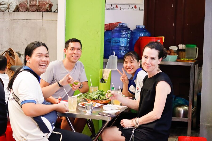 Ho Chi Minh City: Private Street Food Motorbike Tour - District 10 and the clay-pot beef stew
