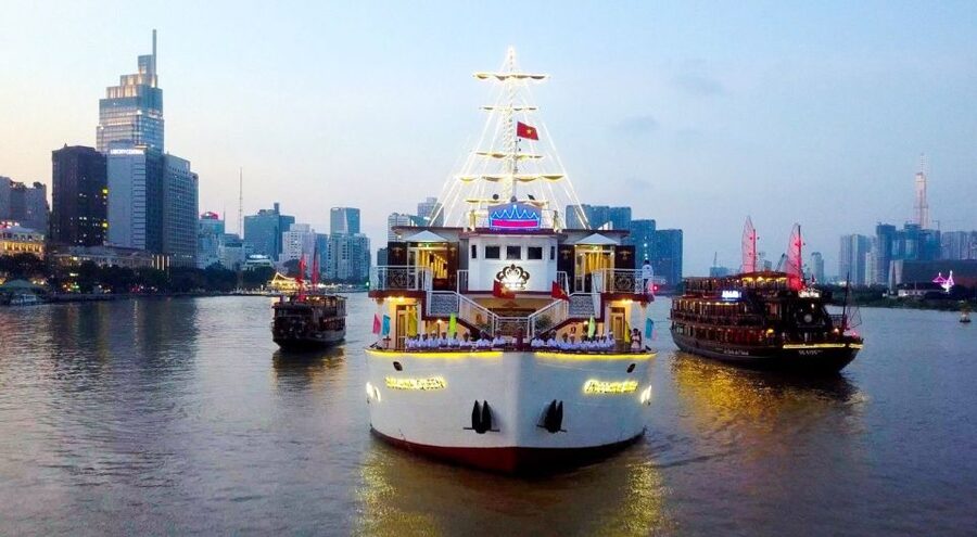 Ho Chi Minh: Private City Tour and Dinner Cruise with Buffet - Key points to know before you book