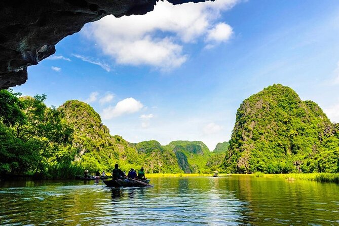 Hoa Lu - Tam Coc boat Trip and Mua Cave - Why this Ninh Binh day trip works