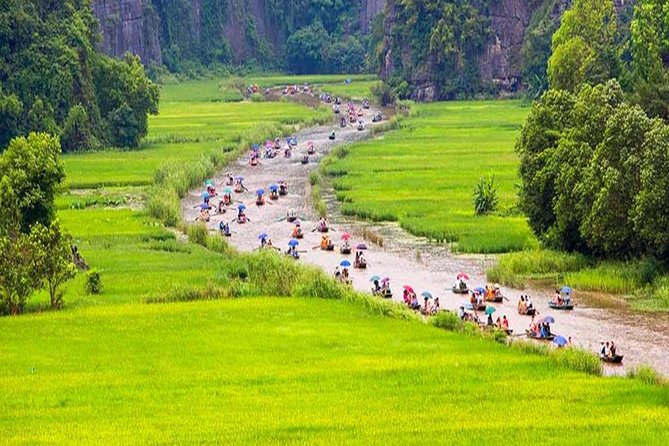 Hoa Lu Tam Coc Full-Day DELUXE Tour Including BUFFET LUNCH & River Boat Ride - What the $42 price really buys