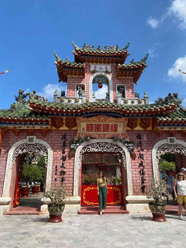 Hoi An Ancient Town - Walking Tour with Local Guide - Traditional art and folk culture