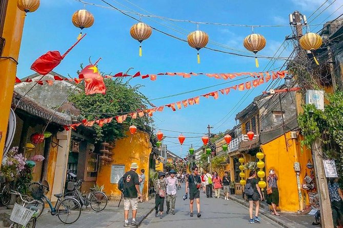 Hoi An City and Basket Boat Tour from Da Nang City - Walking through Hoi An Ancient Town