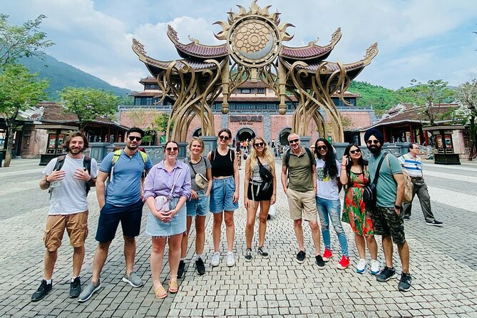Hoi An/ Da Nang - Ba Na Hills - Golden Bridge Deluxe Small group - Lunch: convenient, but choose with care