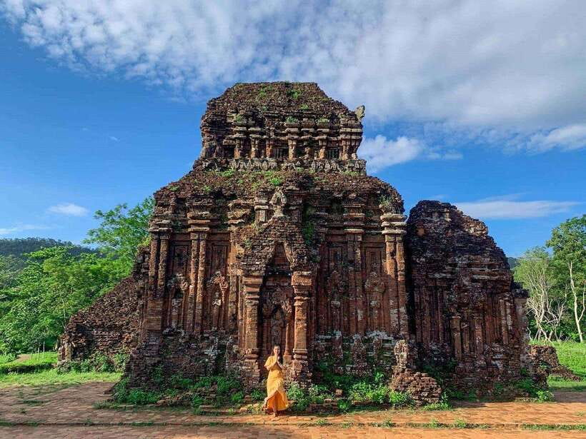 Hoi An/Da Nang: Marble Mountains, Lady Buddha & My Son Trip - Marble Mountains, pagodas, and three very different caves