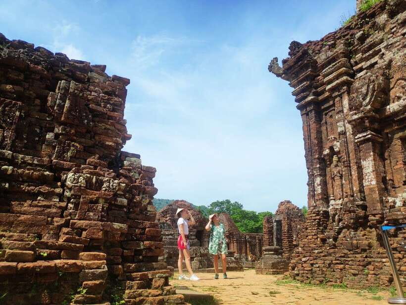 Hoi An/Da Nang: My Son Sunset Tour, Boat Trip with Brunch - The Thu Bon River ride back to Hoi An
