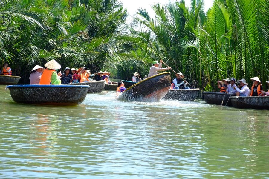 Hoi An/Da Nang: Vegetarian Cooking Class & Basket Boat Ride - Who should book this class?