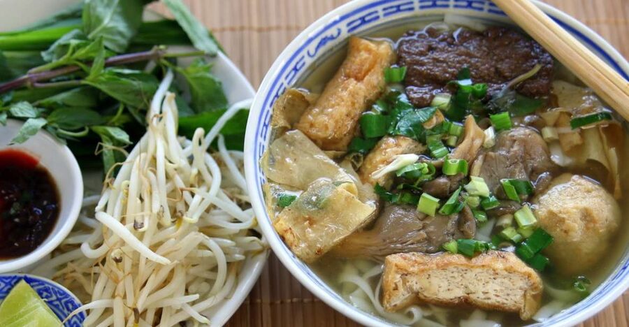 Hoi An/Da Nang: Vegetarian Cooking Class & Basket Boat Ride - A short basket boat ride with a local touch