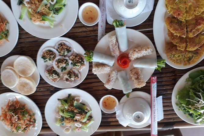 Hoi An Eco Tour Cooking Class & Fishing (Local market,basket boat,learn cooking) - What this tour does better than a standard cooking class