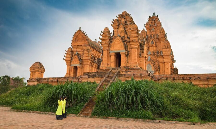 Hoi An: Full-Day Small Group Trip to My Son Sanctuary - The drive from Hoi An to the sanctuary