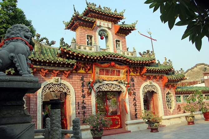 Hoi An Half Day Private Tour from Da Nang/ Hoi an - The guides are a major part of the experience