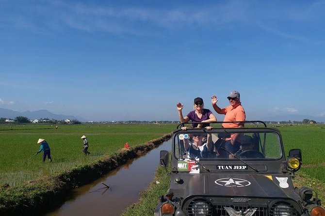 HOI AN Hidden Gems in Rural Villages & River Islands PRIVATE TOUR - Cam Kim Island and the first taste of village life