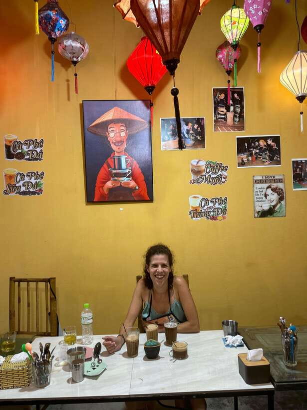 Hoi An: Lantern and Coffee Making Class - From coffee cups to bamboo frames